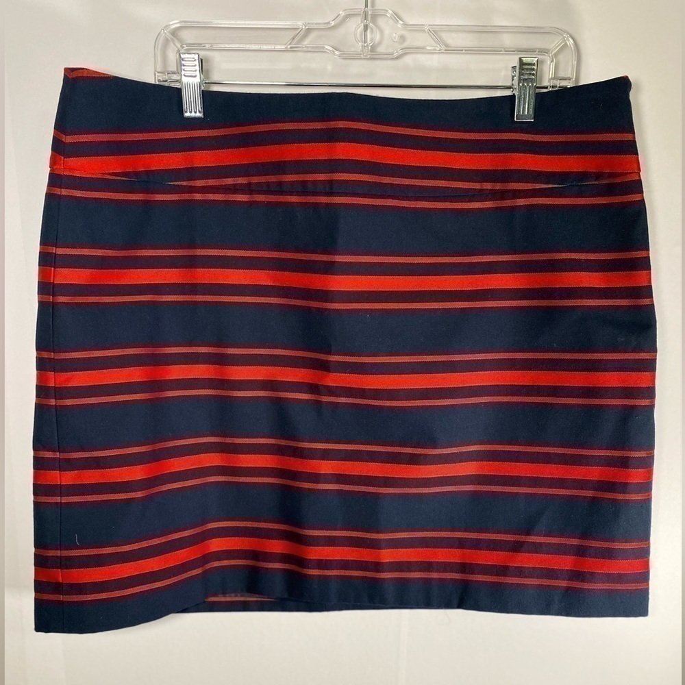NWT Loft Factory Navy with red stripes skirt SZ 16